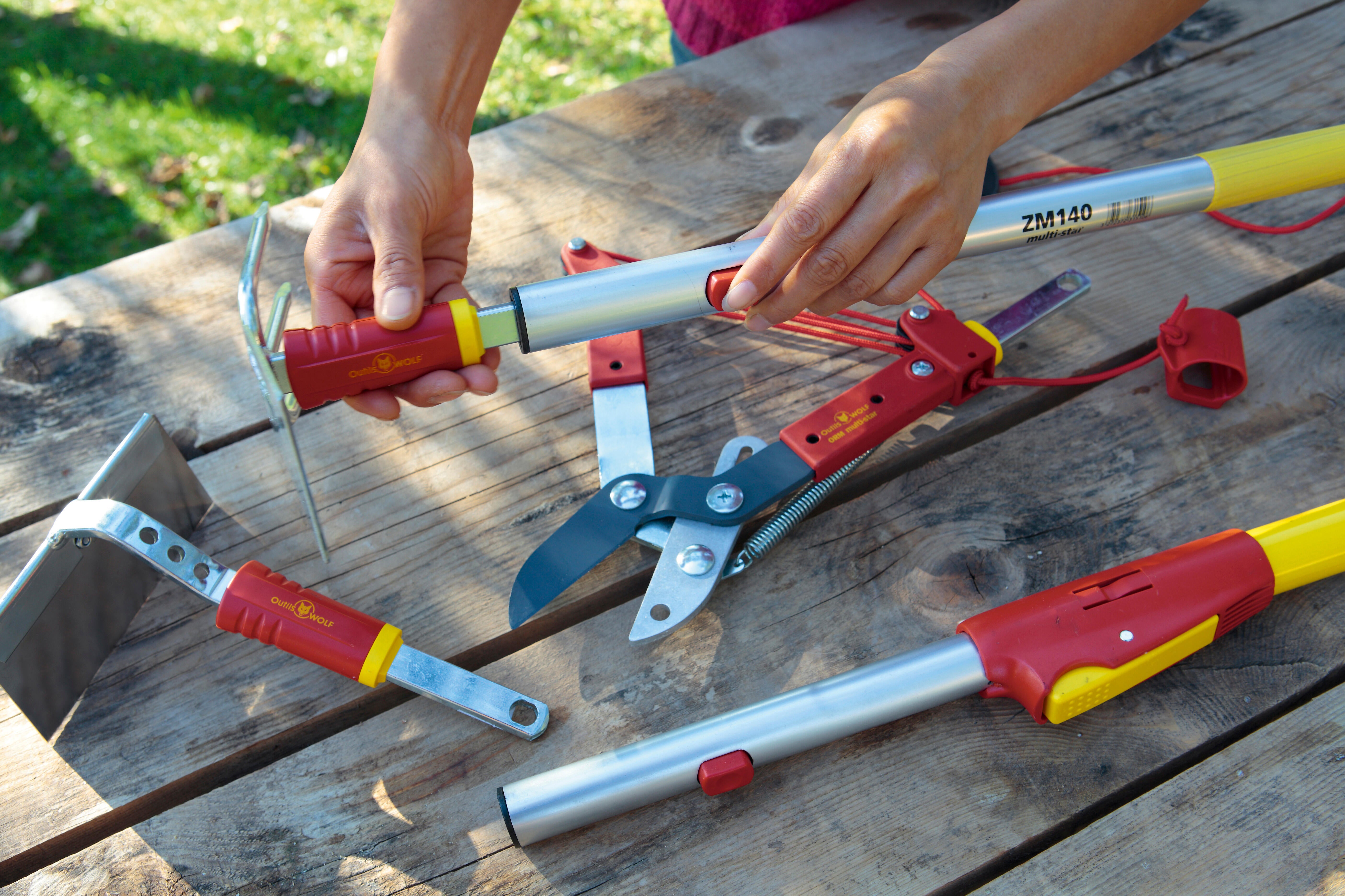 Manche bois L.140 cm Multistar OUTILS WOLF - 2