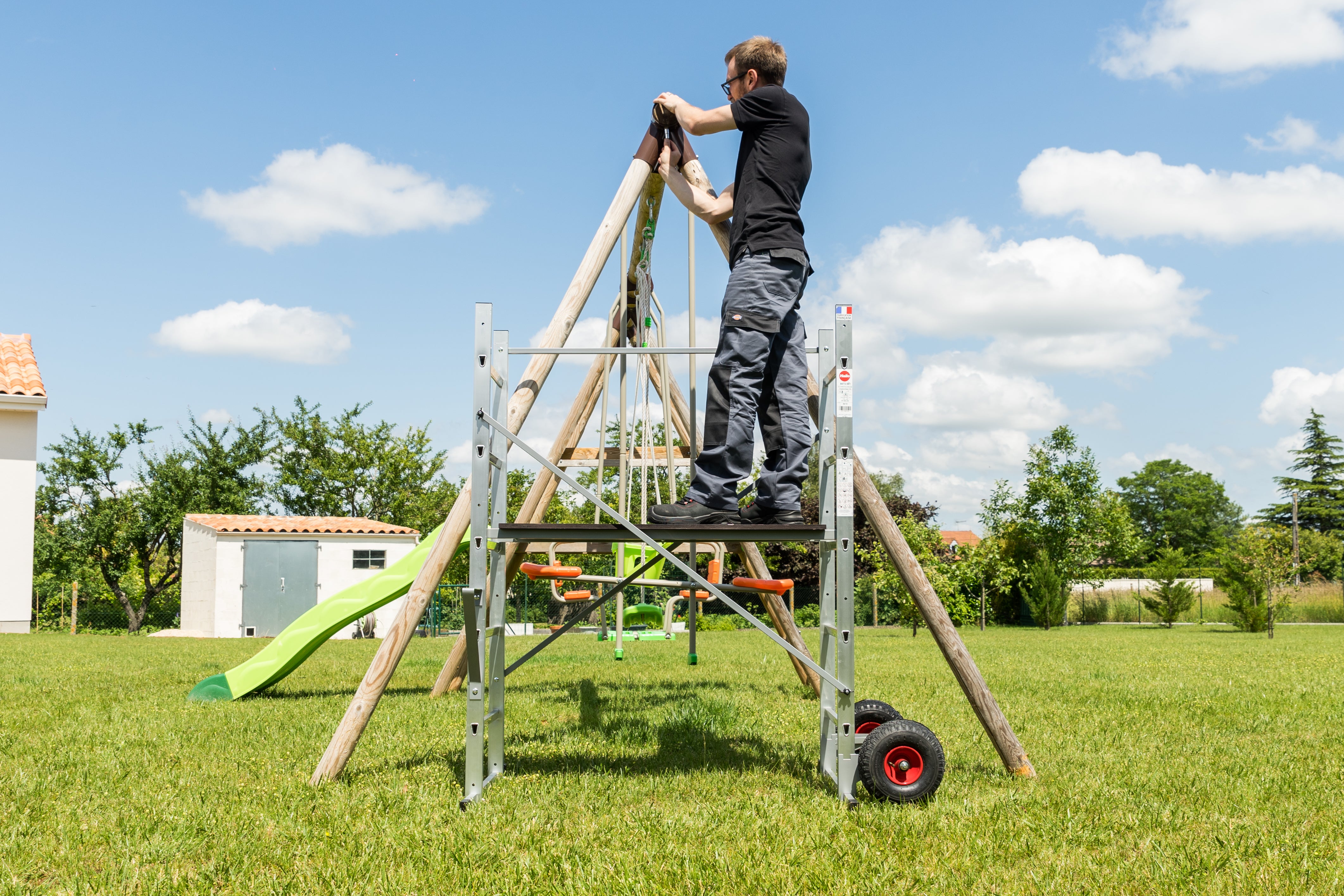 Echafaudage aluminium jardin avec roue HAILO hauteur de travail 3 m - 3