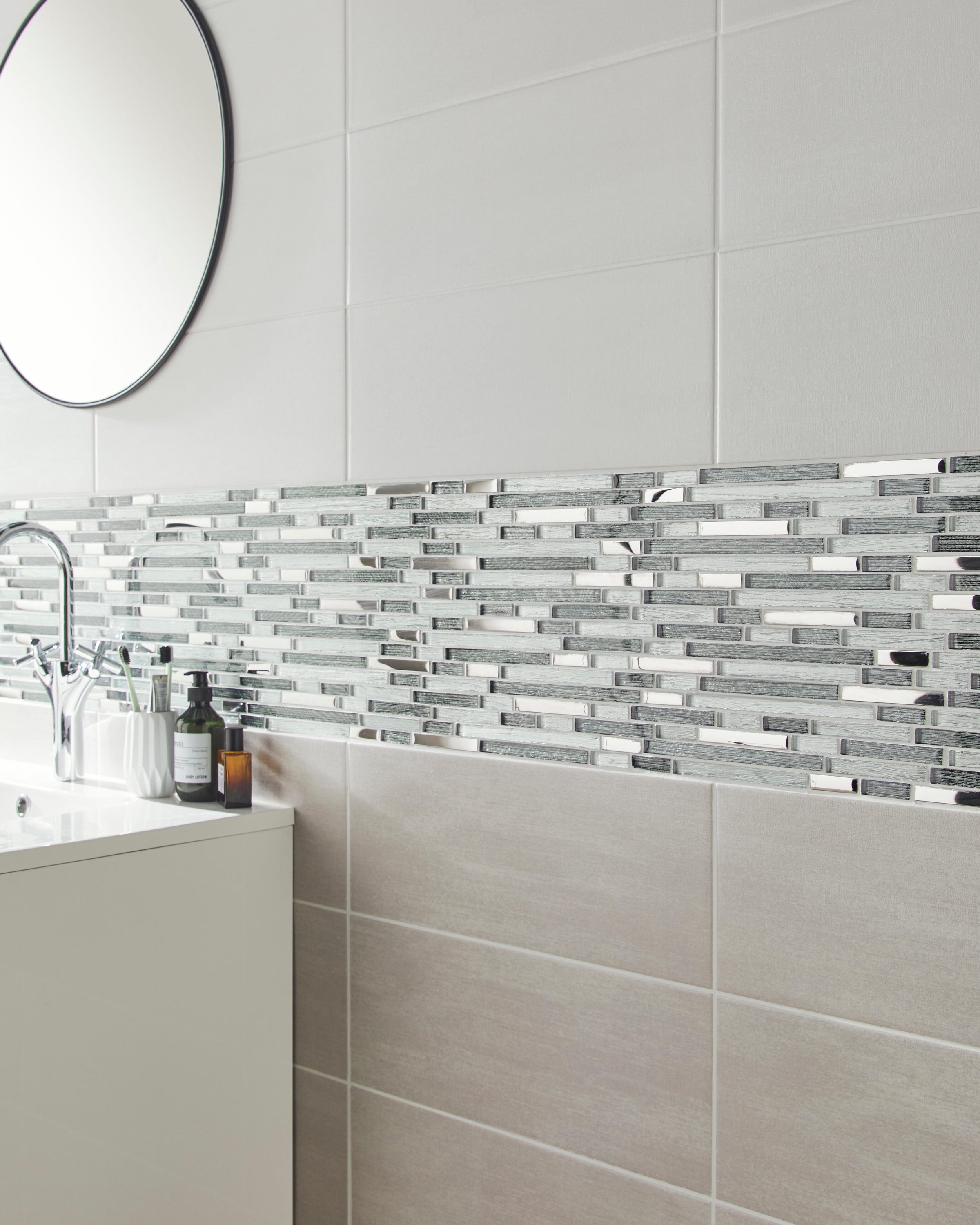 Mosa que Mur Fantasy Miroir Gris 30 5 X 30 5 Cm Leroy Merlin mosa-que-mur-fantasy-miroir-gris-30-5-x-30-5-cm-leroy-merlin