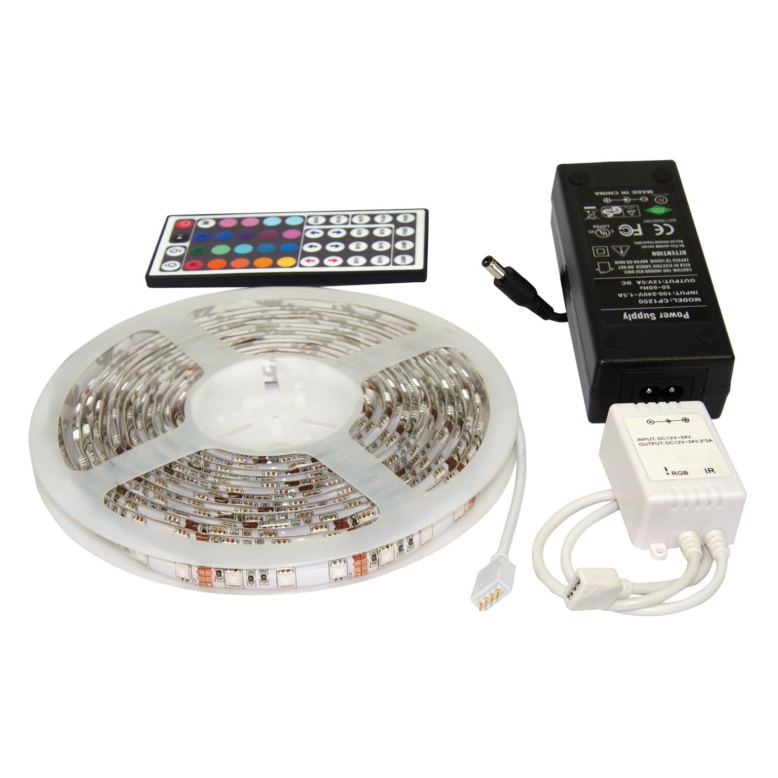 Led 4m Kit striscia led 4m 300LM | Leroy Merlin