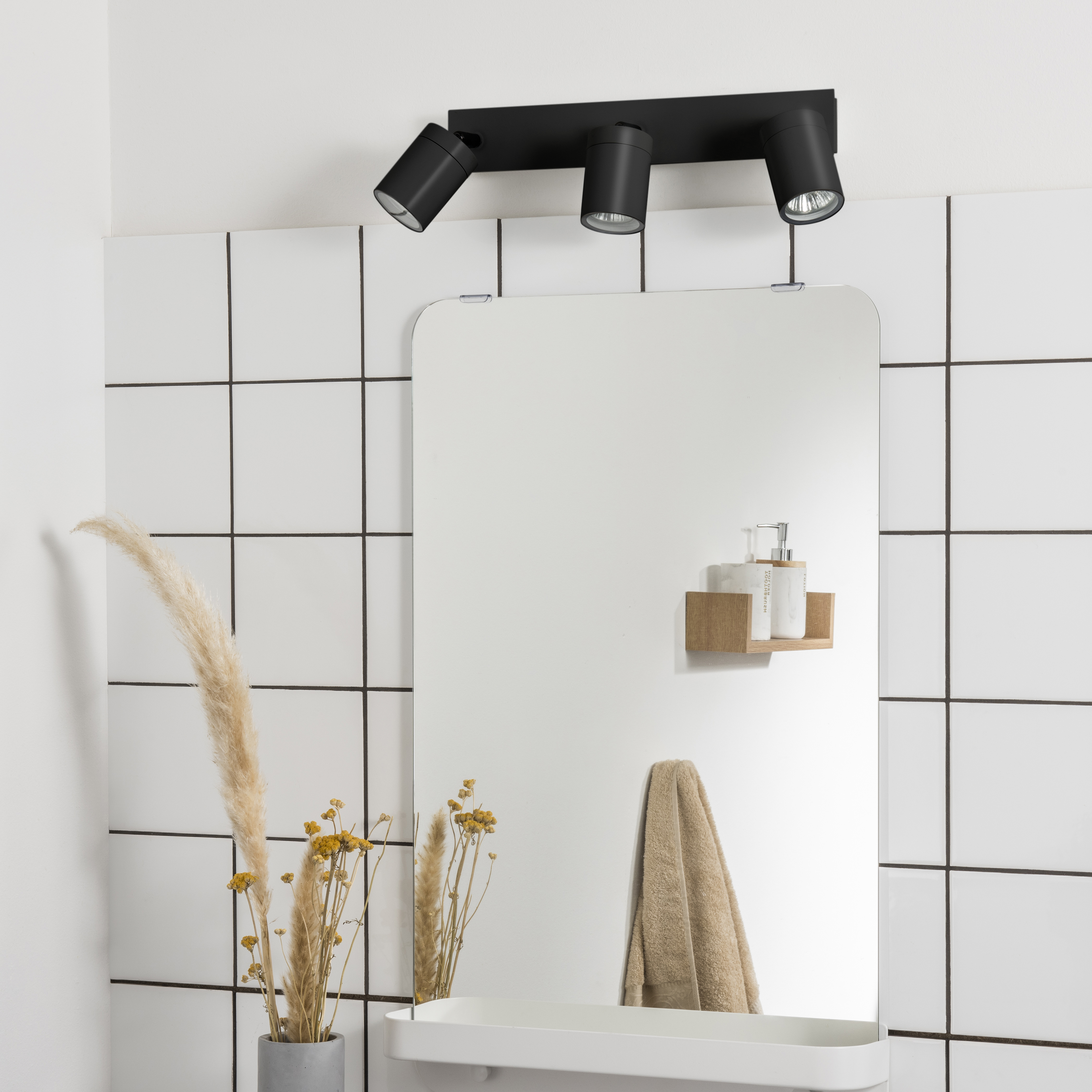 Kinkiet łazienkowy Mati czarny IP44 3 x GU10 Inspire - 2
