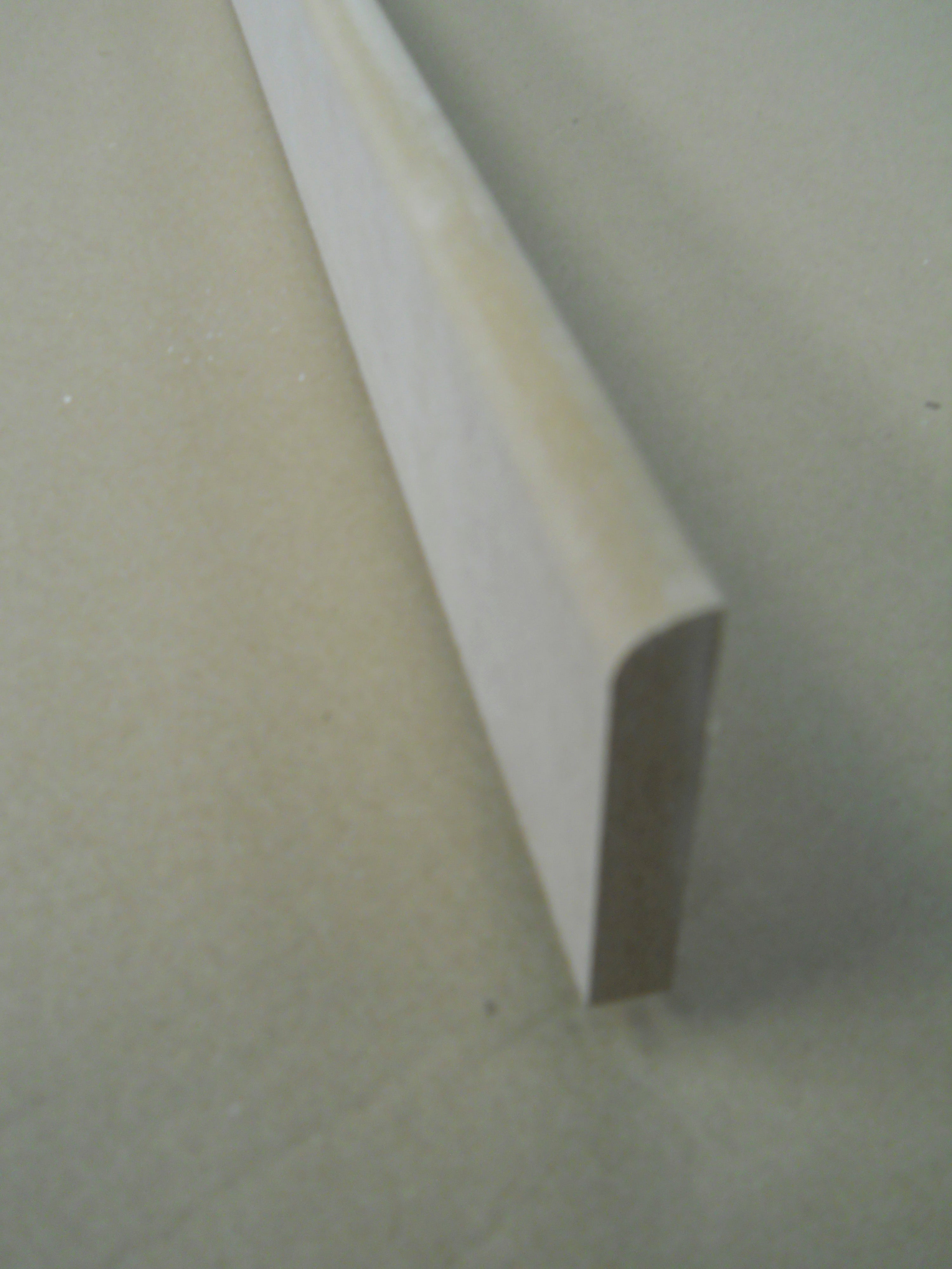 Plinthe médium (MDF) réversible (arrondie ou droite), 12 x 70 mm, L.2.2 m - 3