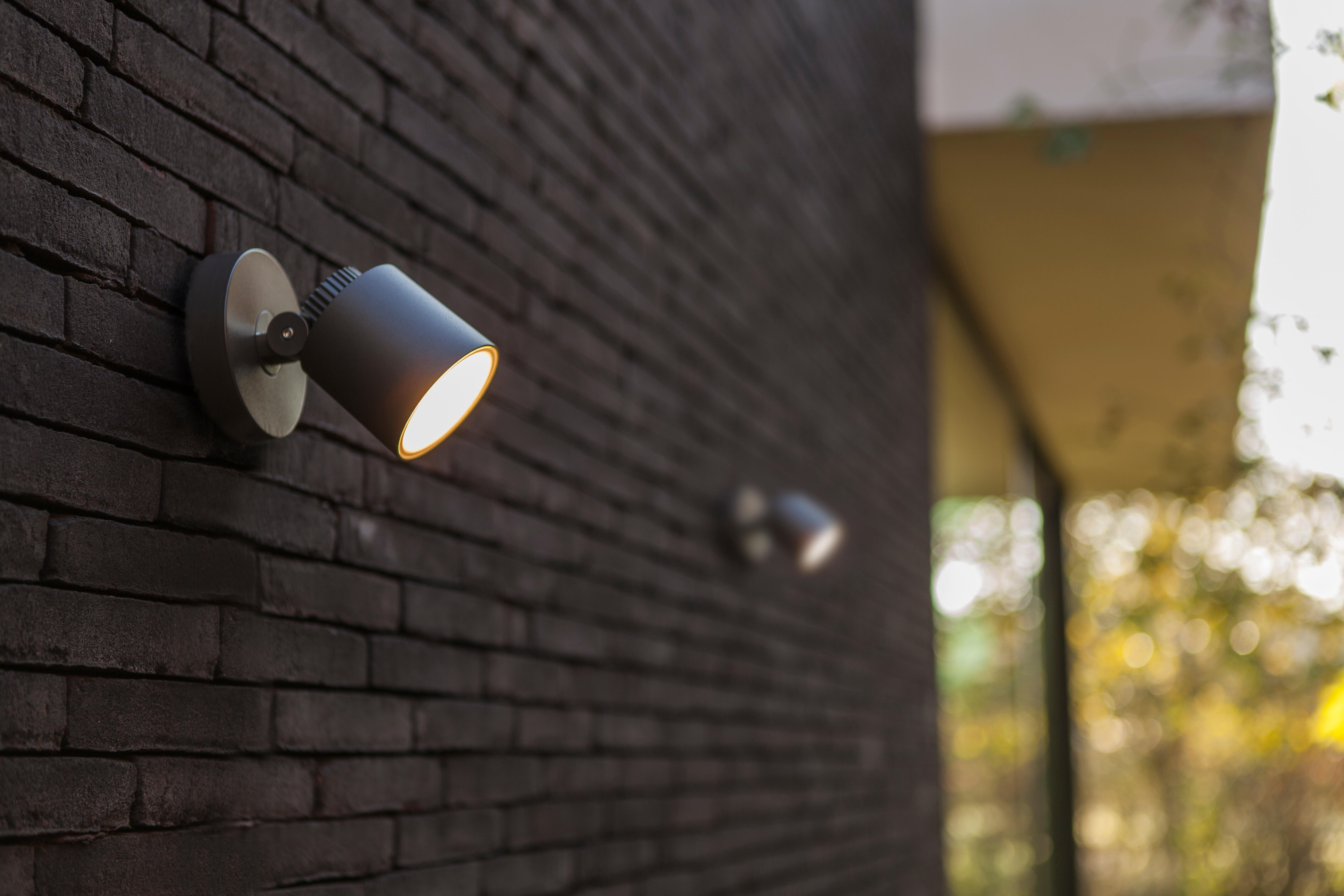Applique LED moderno da esterno Explorer doppia luce grigio IP54, luce bianco caldo 400 lumen, LUTEC - 2