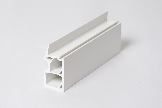 Tapée PVC blanche pour porte et fenêtre, isolation 100mm, L.2.25m