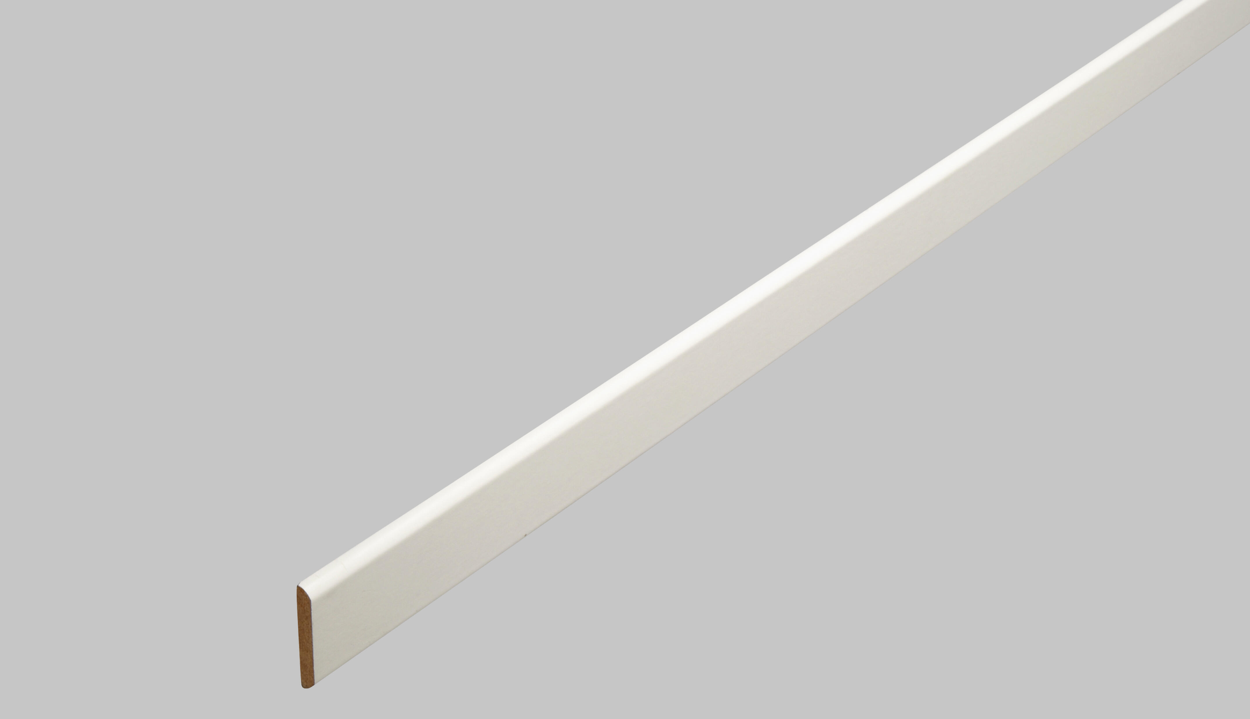 Champlat médium (MDF) 2 arrondis blanc, 4 x 30 mm, L.2.4 m - 2