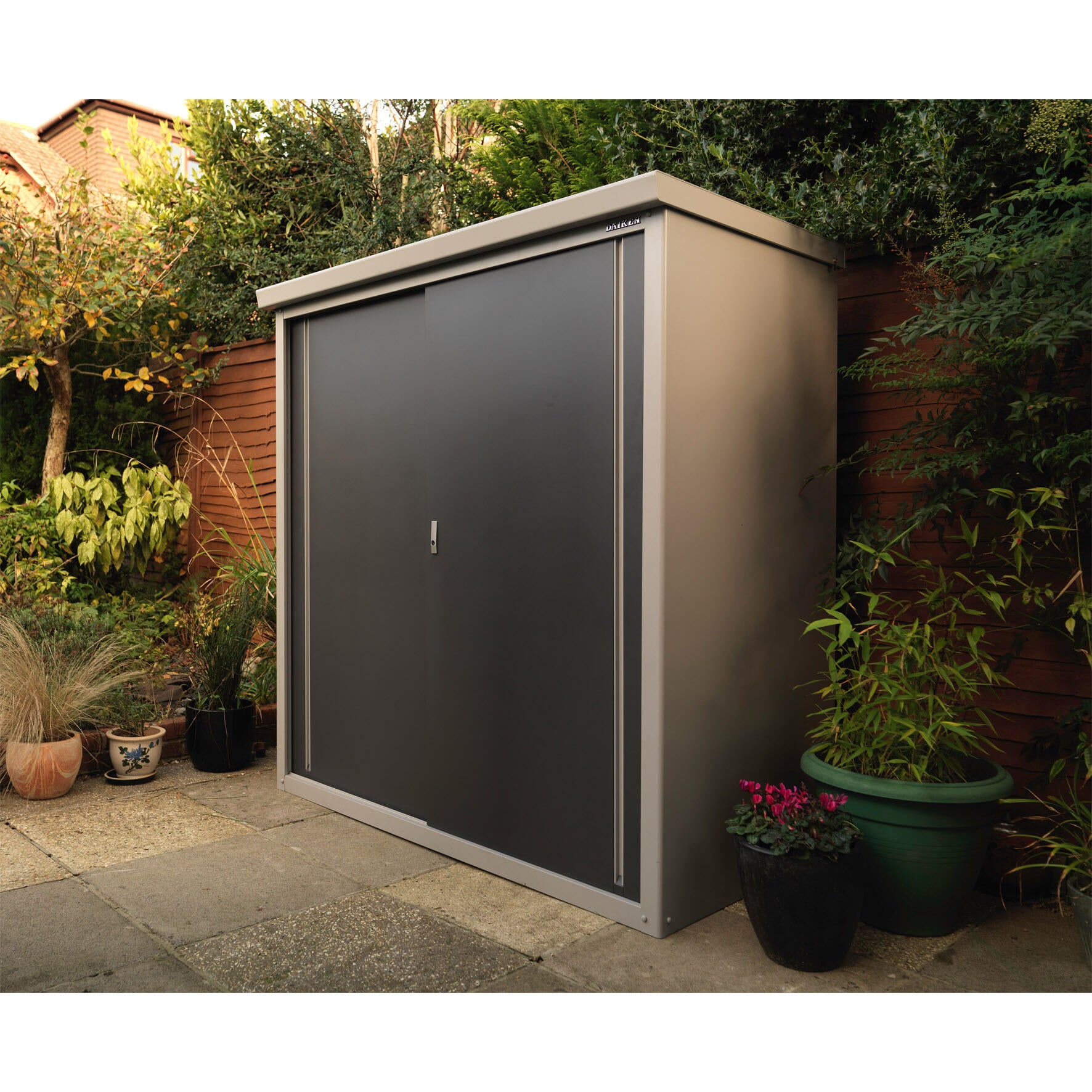 Armoire de jardin métal Guardian gris, l.176 x H.186.5 x P.98 cm - 4