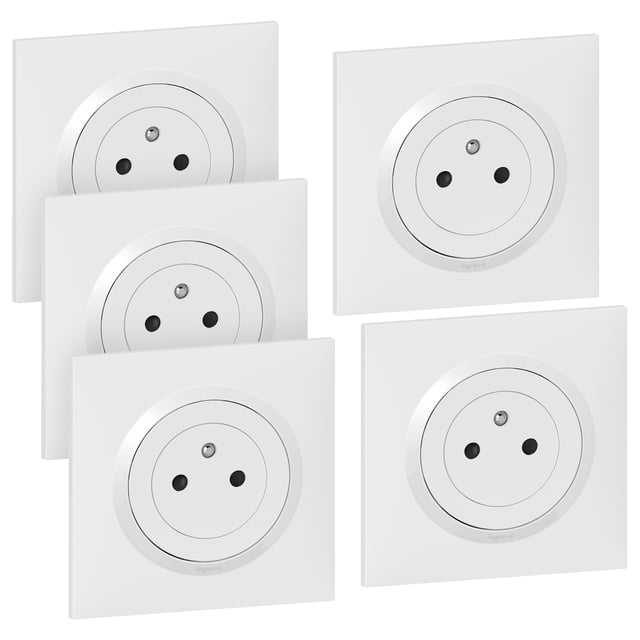 Lot de 5 prises avec terre complet Dooxie, LEGRAND, blanc