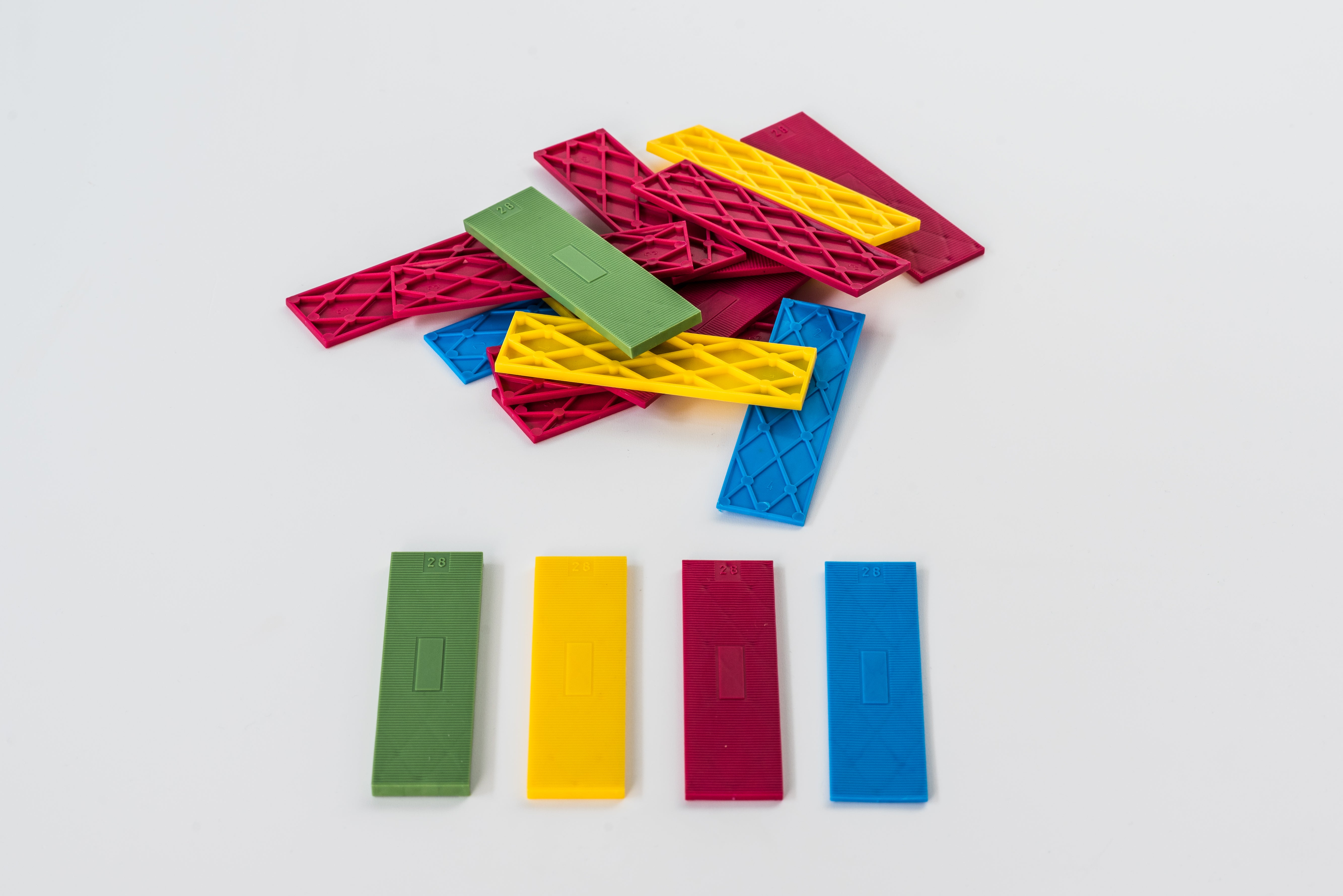 Lot de 48 cales de pose universelles : fenêtres, baies, portes... - 2