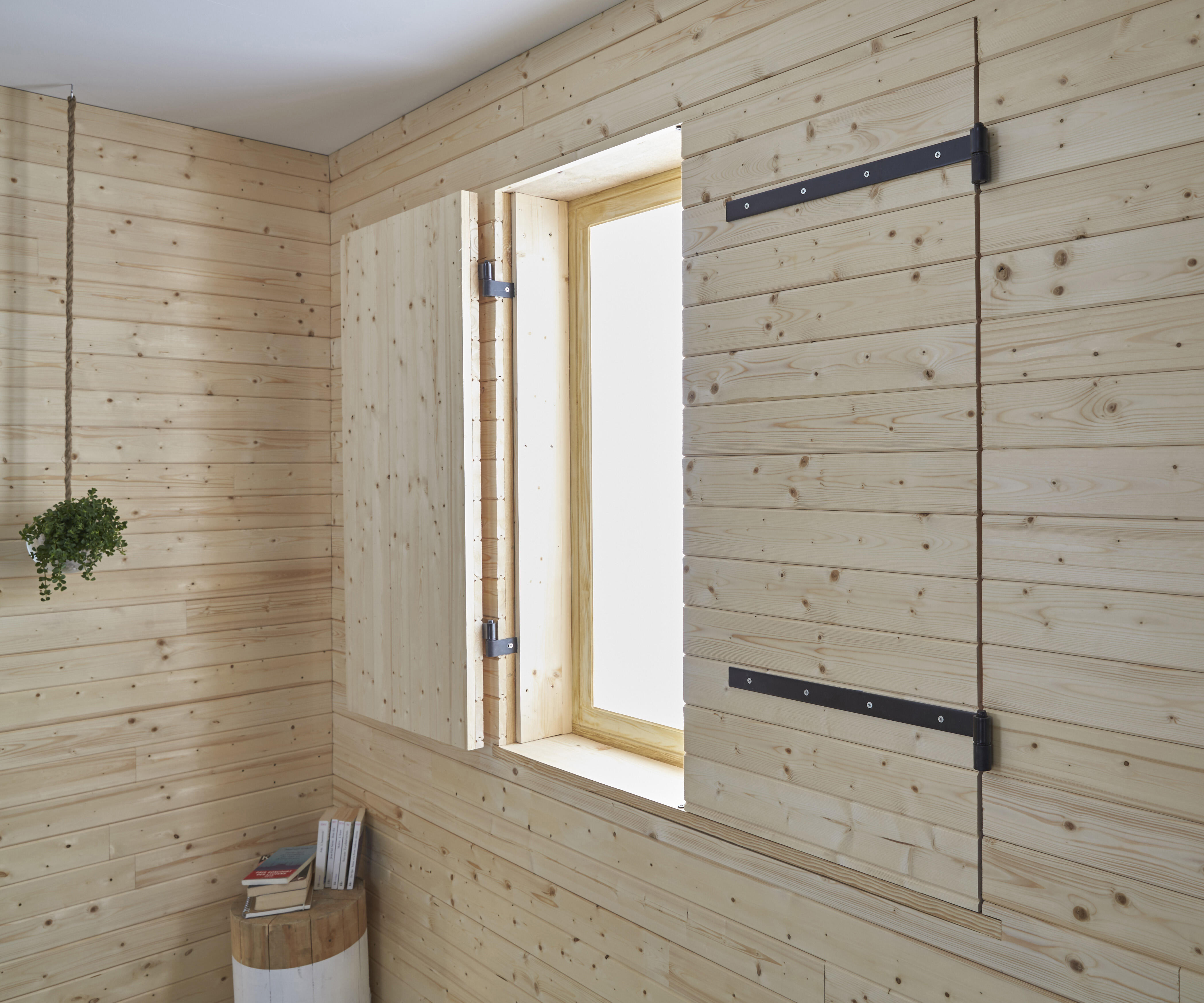 Botte de 5 lames pour volet battant -27x90mm, soit 1.08m2 (ou 2.38ml) - 3