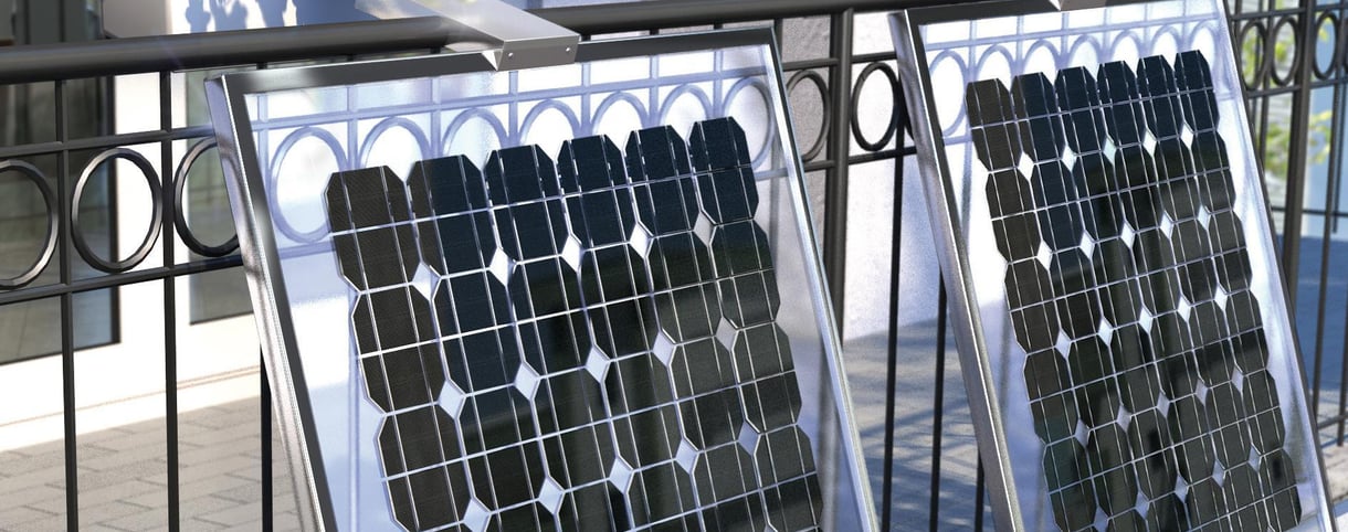 Fotovoltaico da balcone: come funziona, permessi e costi