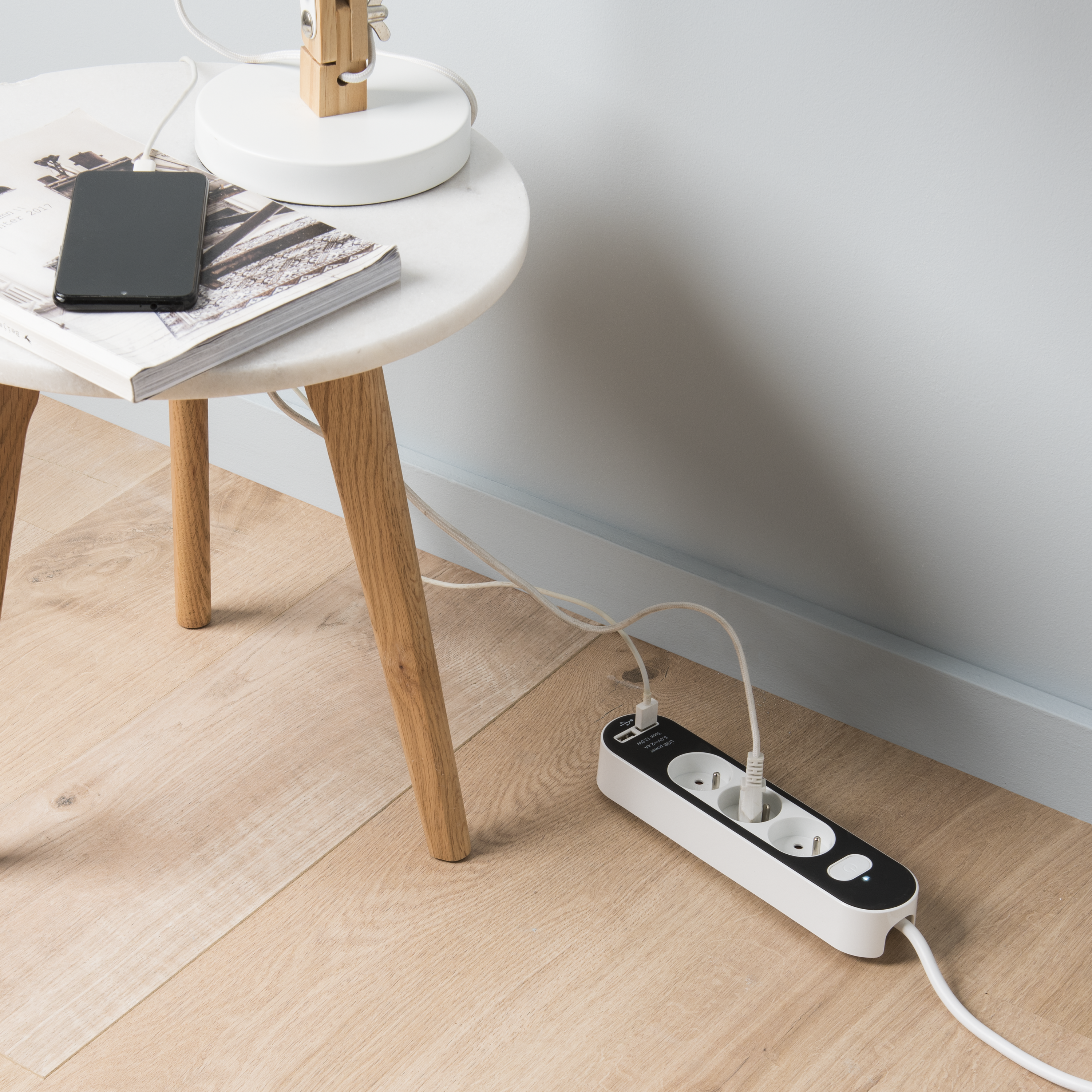 Multiprise USB filaire, 3 prises + 2 USB-A noir et blanc, 1.5M, LEXMAN - 3