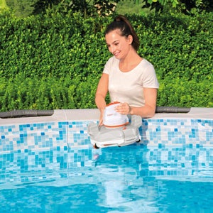 Pulitore idraulico Wally per fondo piscina - Pronto Piscine