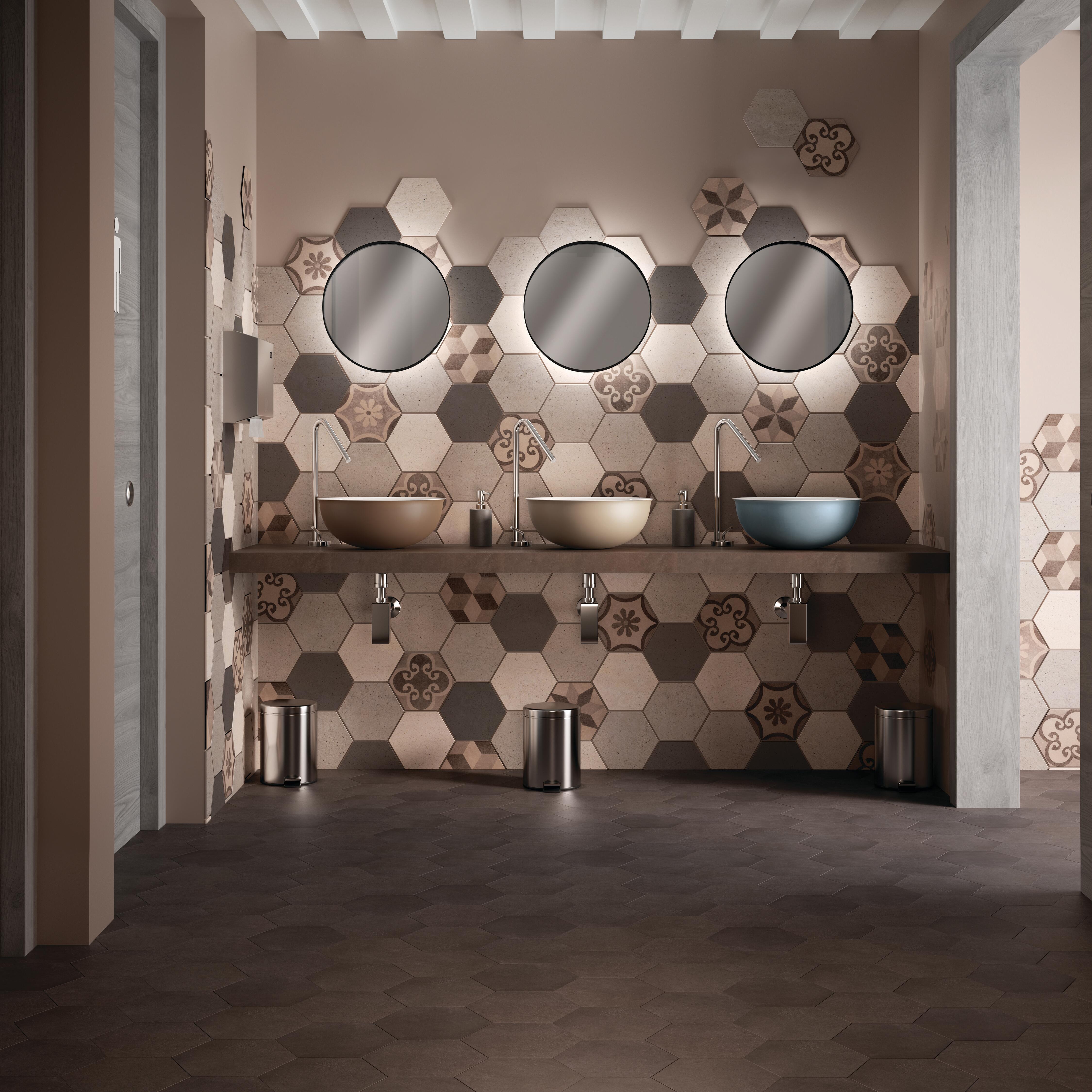 Piastrella da pavimento e rivestimento interno in gres porcellanato 18.2 x 21 cm non rettificato smaltato multicolore opaco Time Hexagone R9 traffico intenso (pei 4/5) Sp. 9.5 mm 0.46 mq - 11