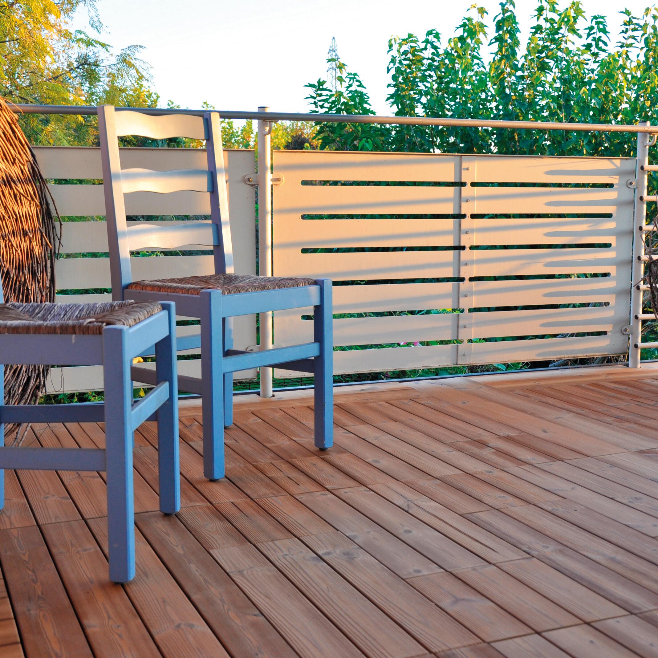 Baldosa encajable madera pino 40 x 40 cm y 25 mm marrón onek