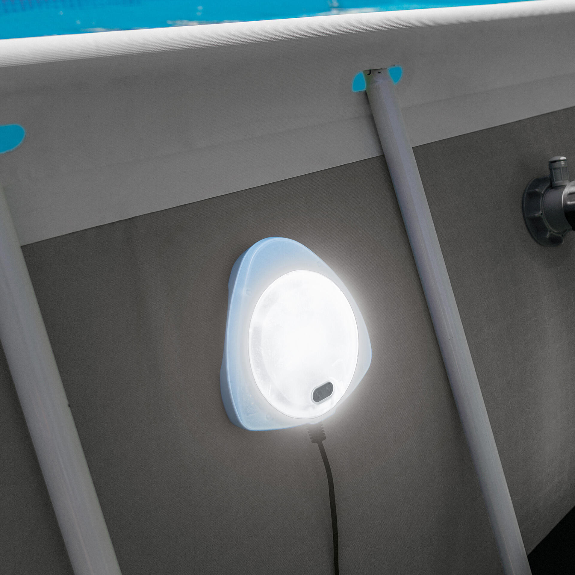 Spot LED de piscine INTEX multicouleur, 5 W - 2