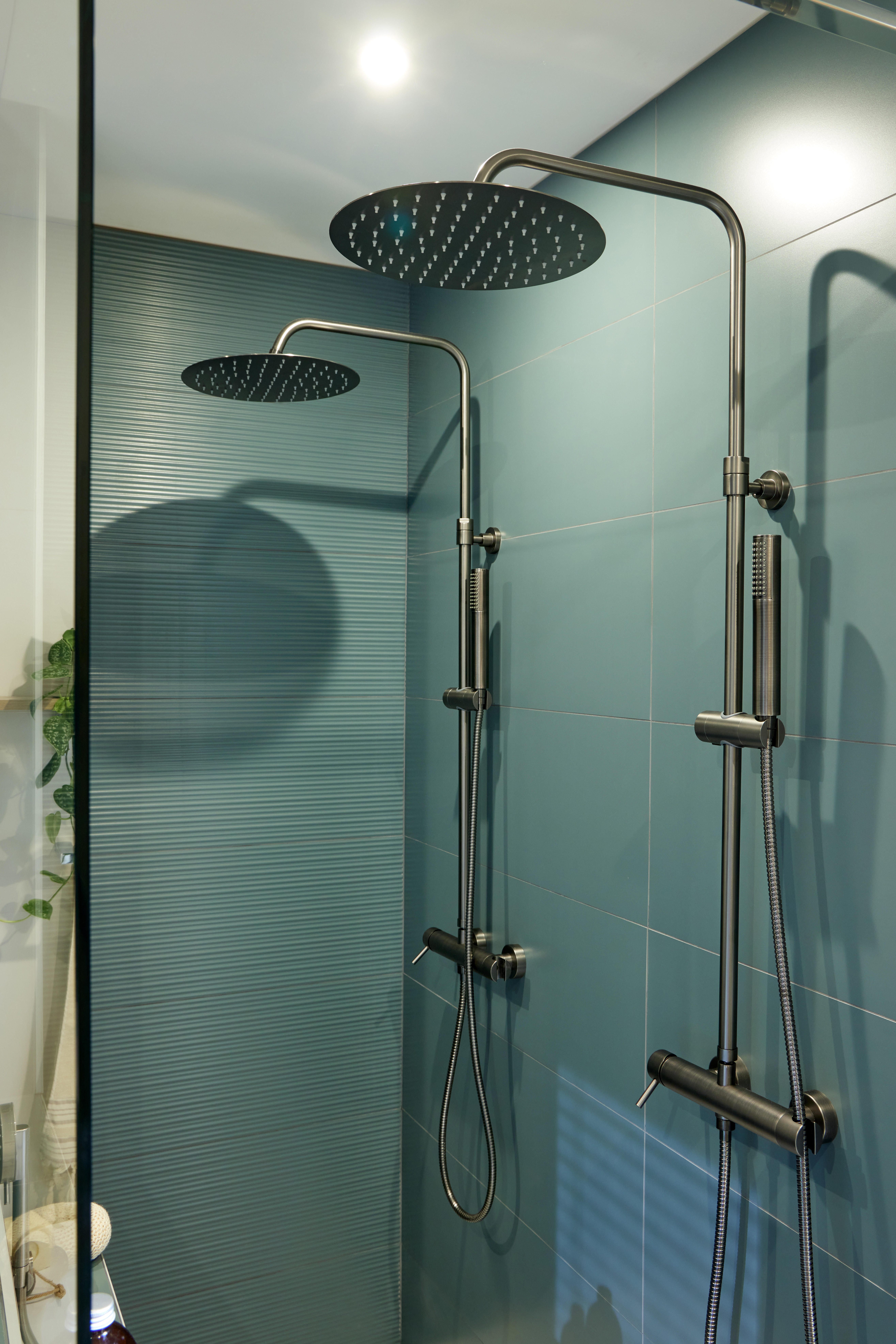 Colonne de douche mécanique ESSEBAGNO Envol Gun métal - 5