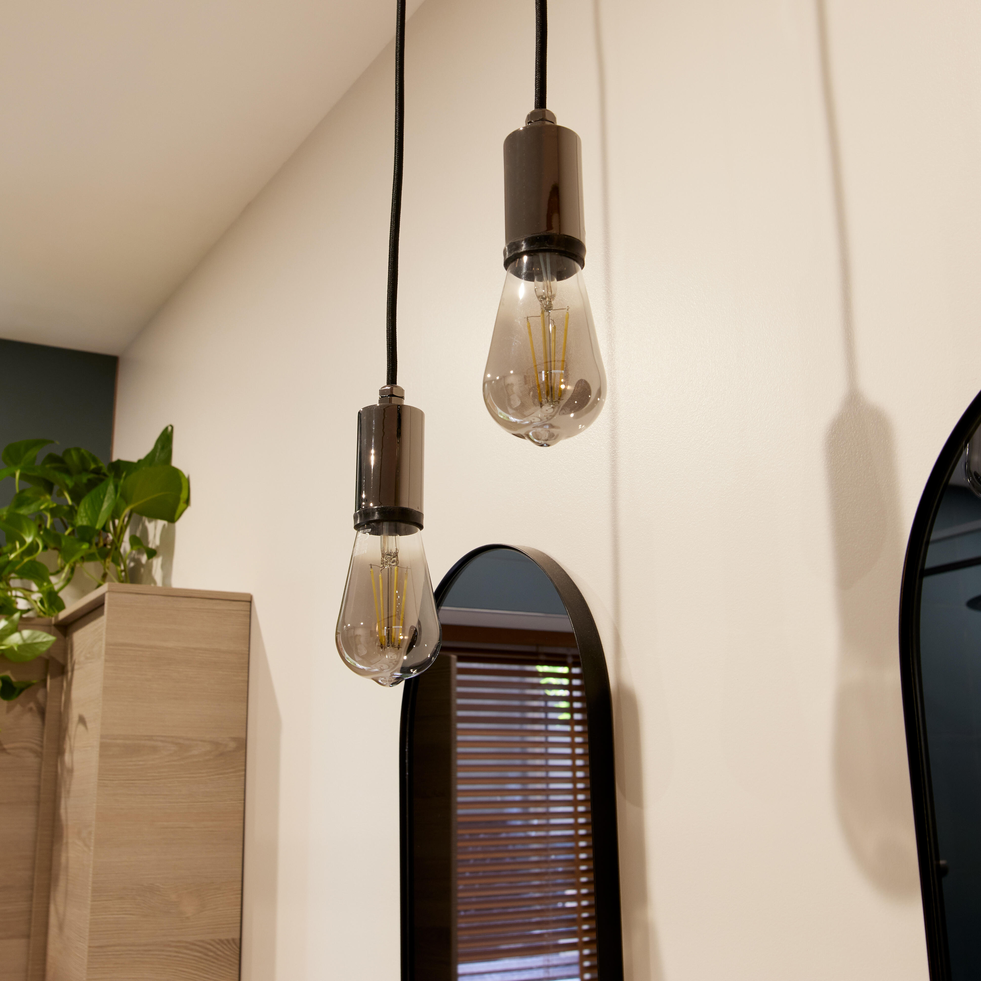 Suspension salle de bain E27, D.4.5 cm, noir Paulmann - 4
