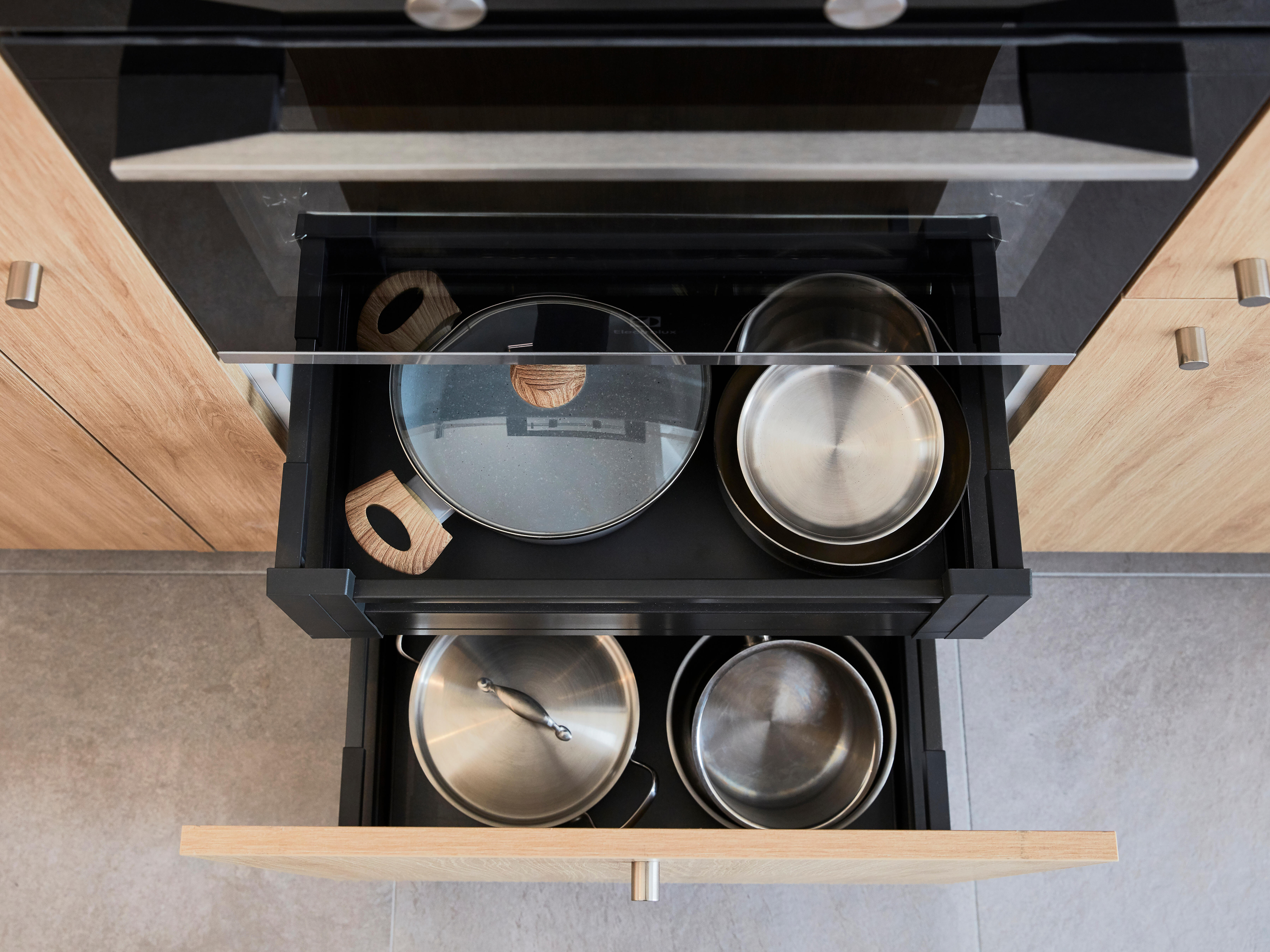 Szuflada kuchenna 60 cm L Delinia iD - 18