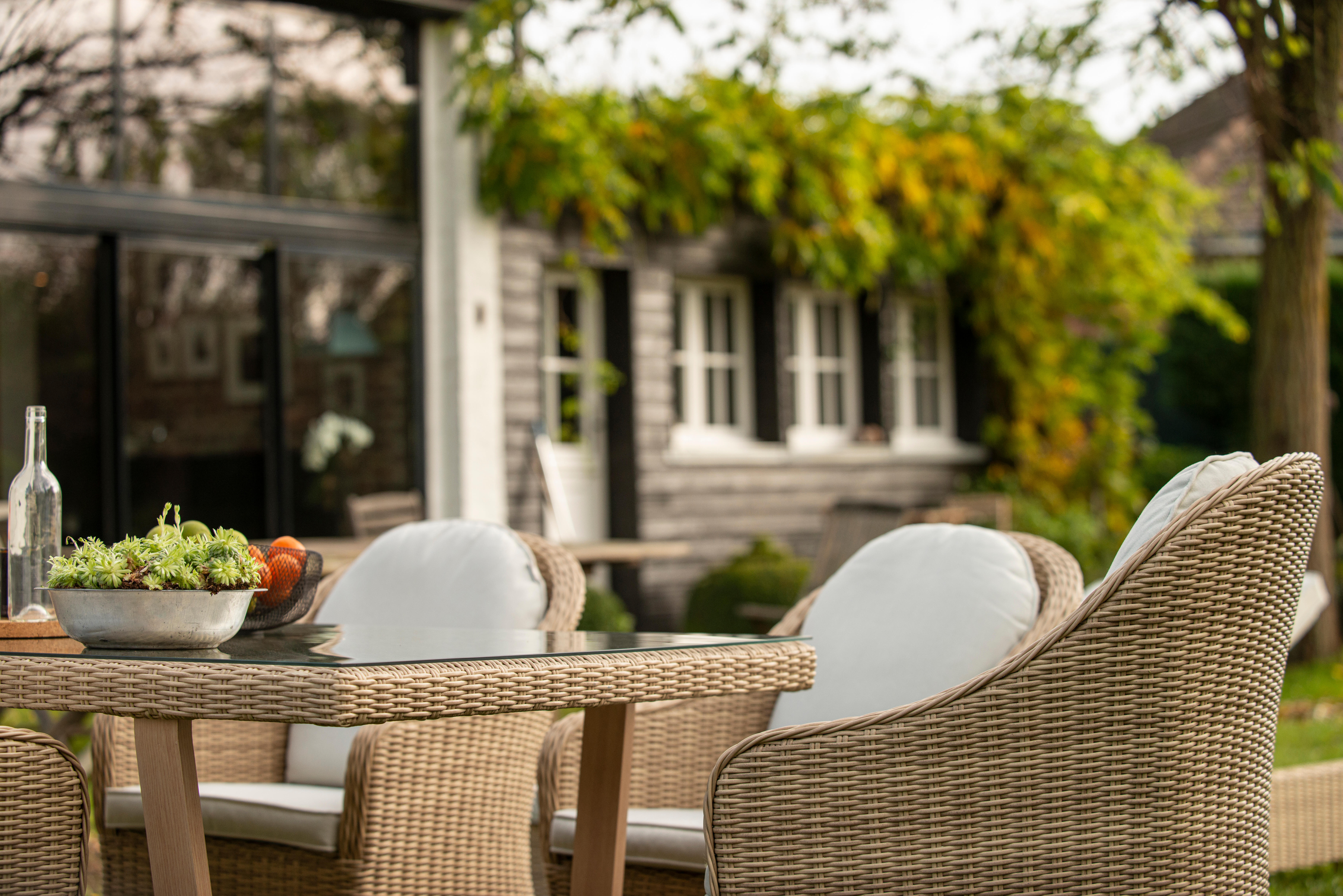 Tavolo da pranzo per giardino Medena NATERIAL in alluminio con piano in vetro beige per 6 persone 100x200cm - 29