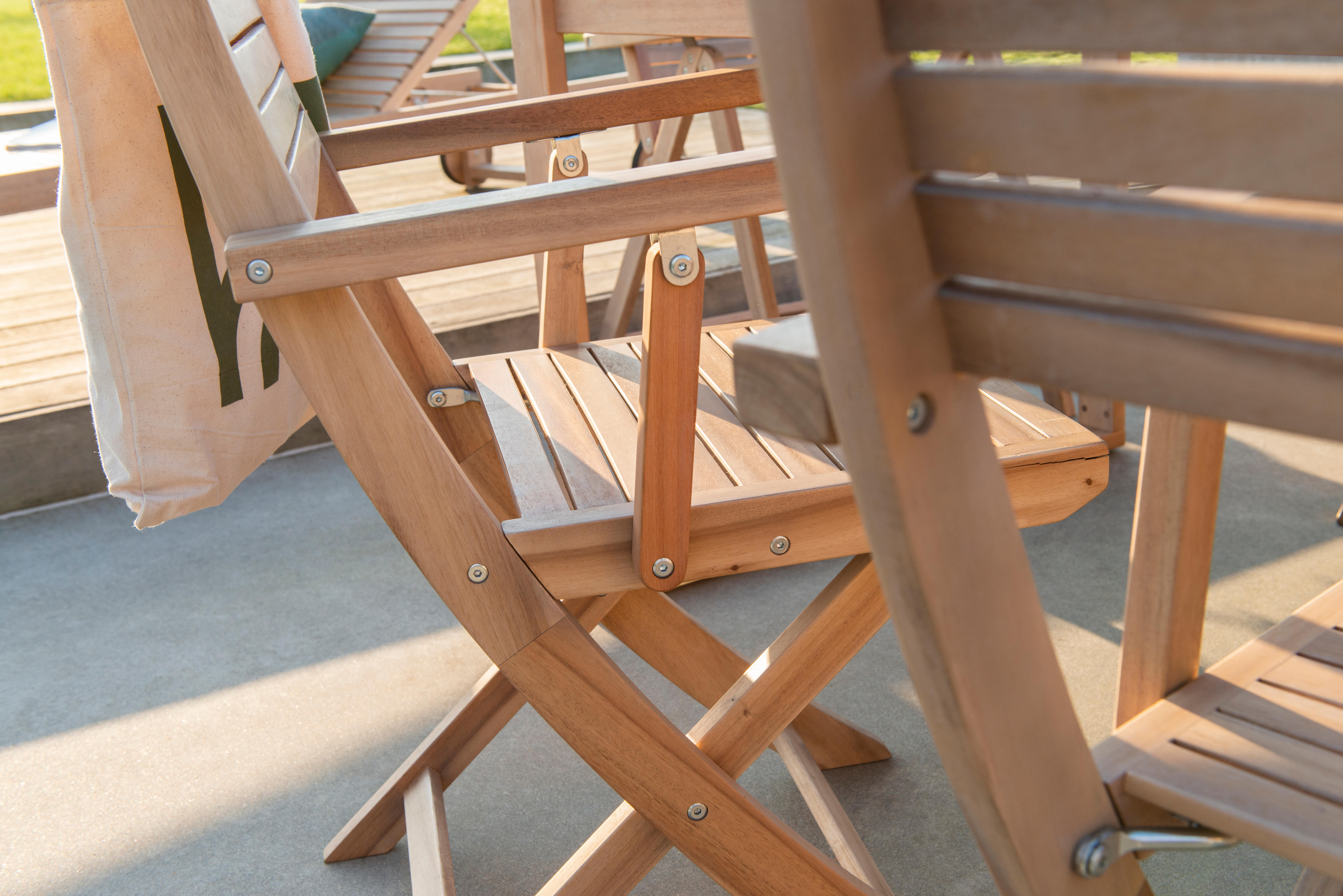 Sedia da giardino pieghevole in acacia Solaris NATERIAL, seduta in acacia beige - 23