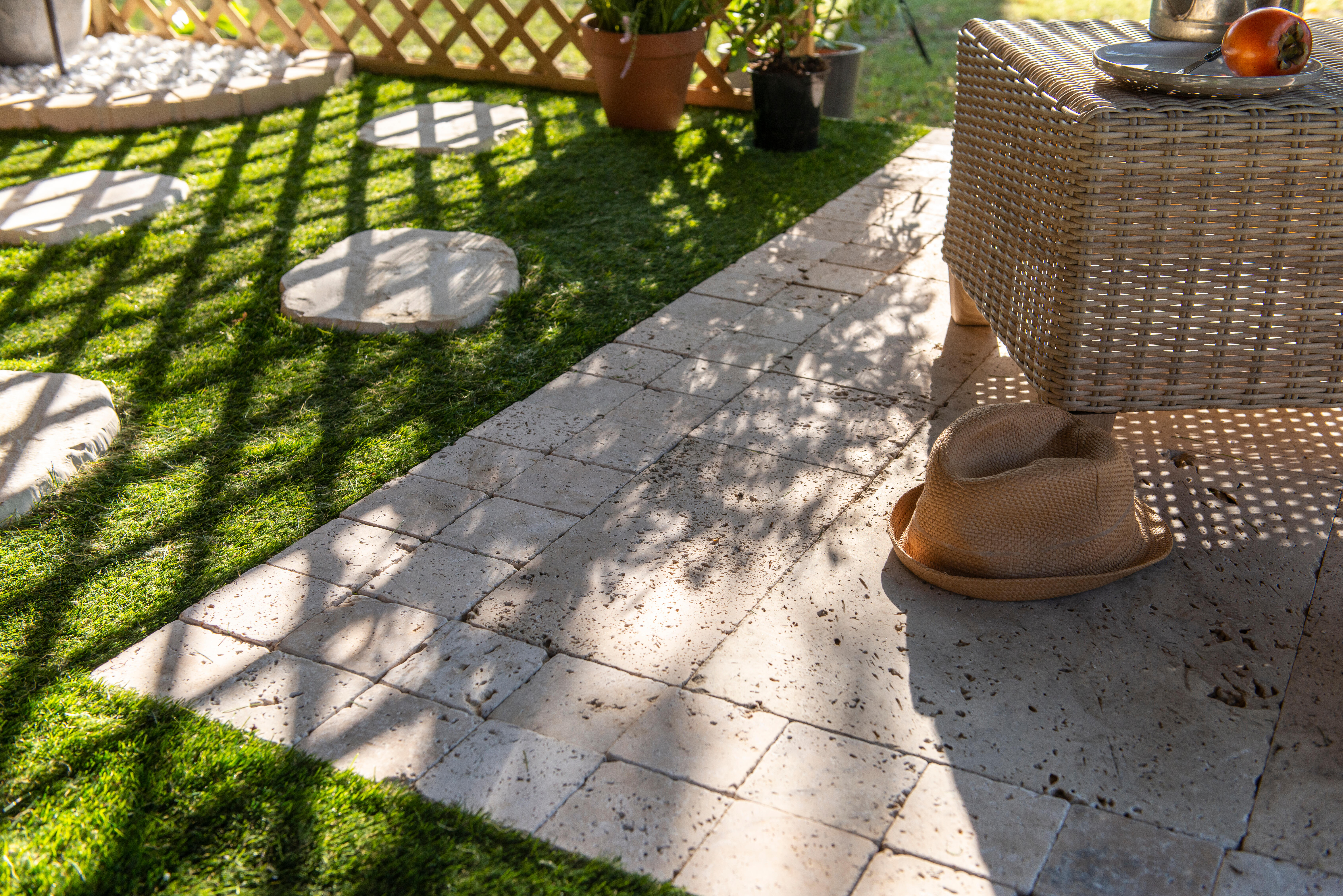 Pas japonais Fleur en béton sable, L.38 x l.32 x Ep.3.5 cm - 16