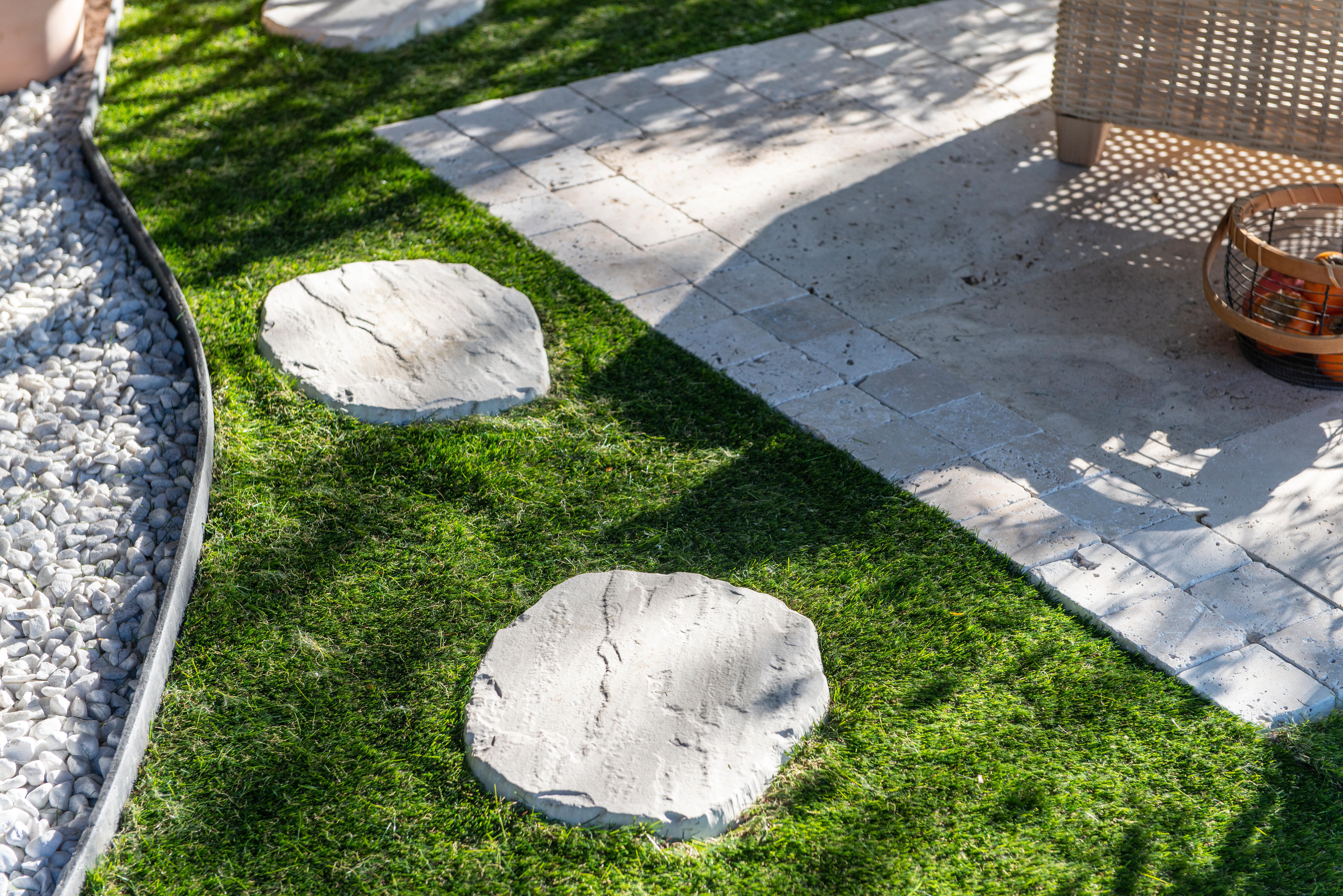 Pas japonais Fleur en béton sable, L.38 x l.32 x Ep.3.5 cm - 10