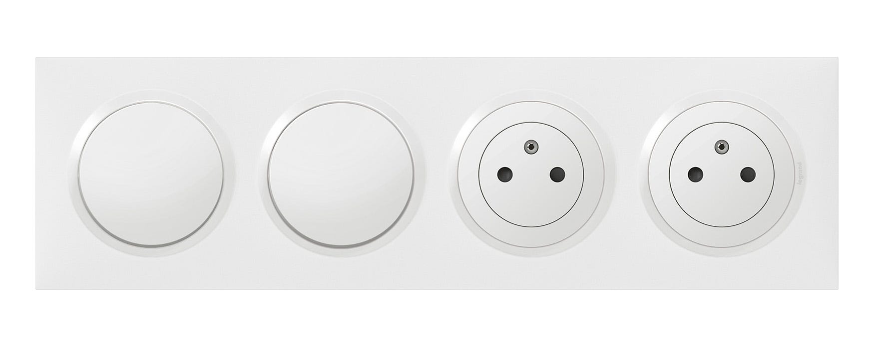 Double Interrupteur Va et vient Et 2 Prises Complet LEGRAND Dooxie double-interrupteur-va-et-vient-et-2-prises-complet-legrand-dooxie
