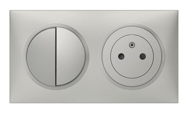 ELECTRALINE Interrupteur Va Et Vient Avec Prise 2 Pôles Plus Terre IP54 Aquatop 3390726059077