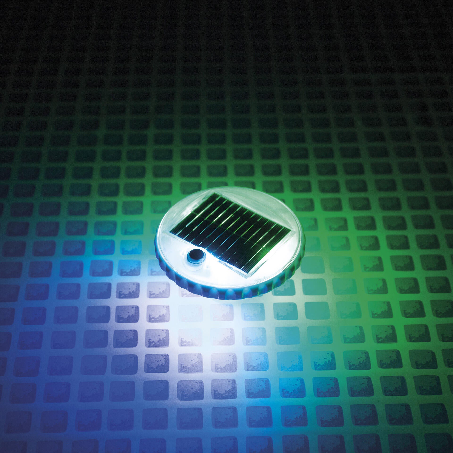 Lampe LED multicouleur INTEX pour piscine tubulaire et autoportante - 2