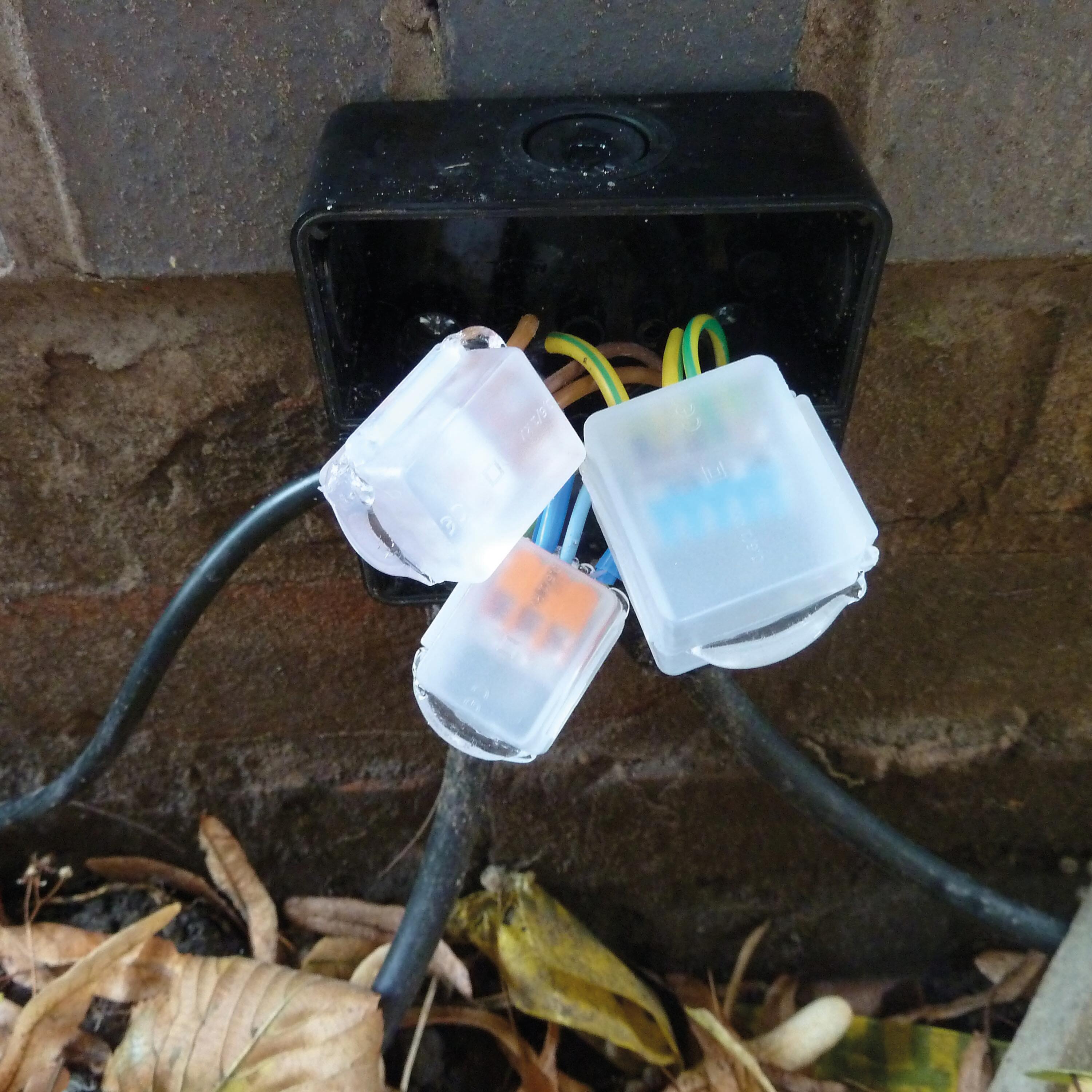 Scatola di derivazione stagna  x L 52KELVIN-P1 - 3