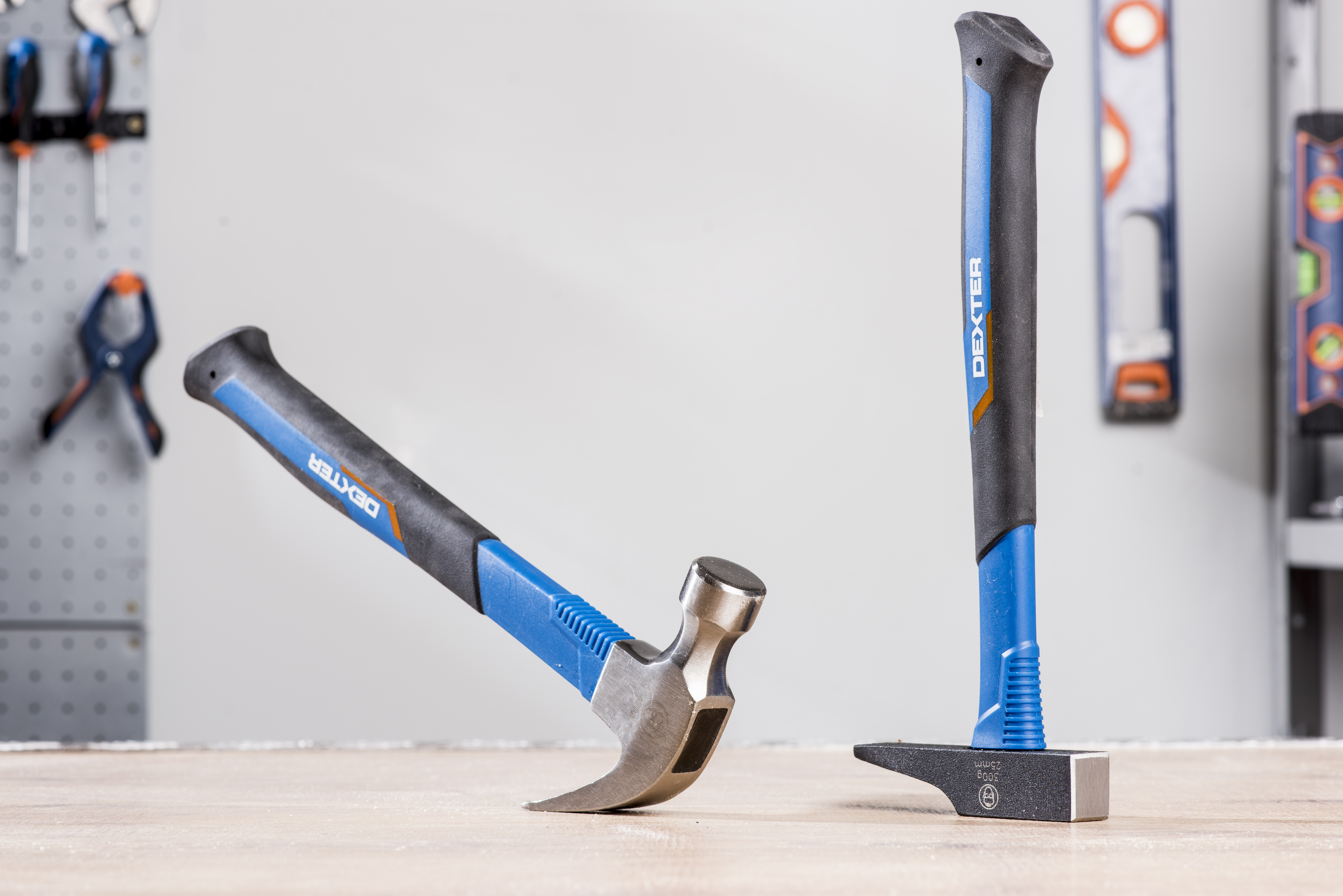 Młotek stolarski 450 g Dexter - 2