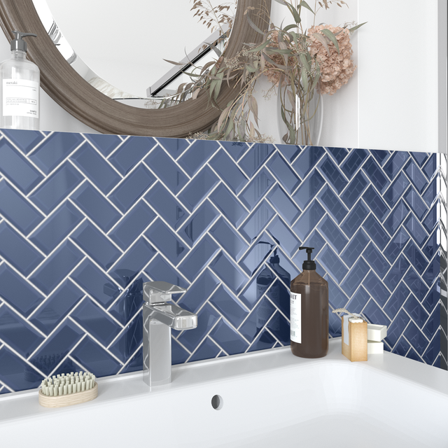 Piastrella Mosaico in porcellana Metro Chevron blu scuro lucido L 34 x L 31cm x Sp. 6.5 mm