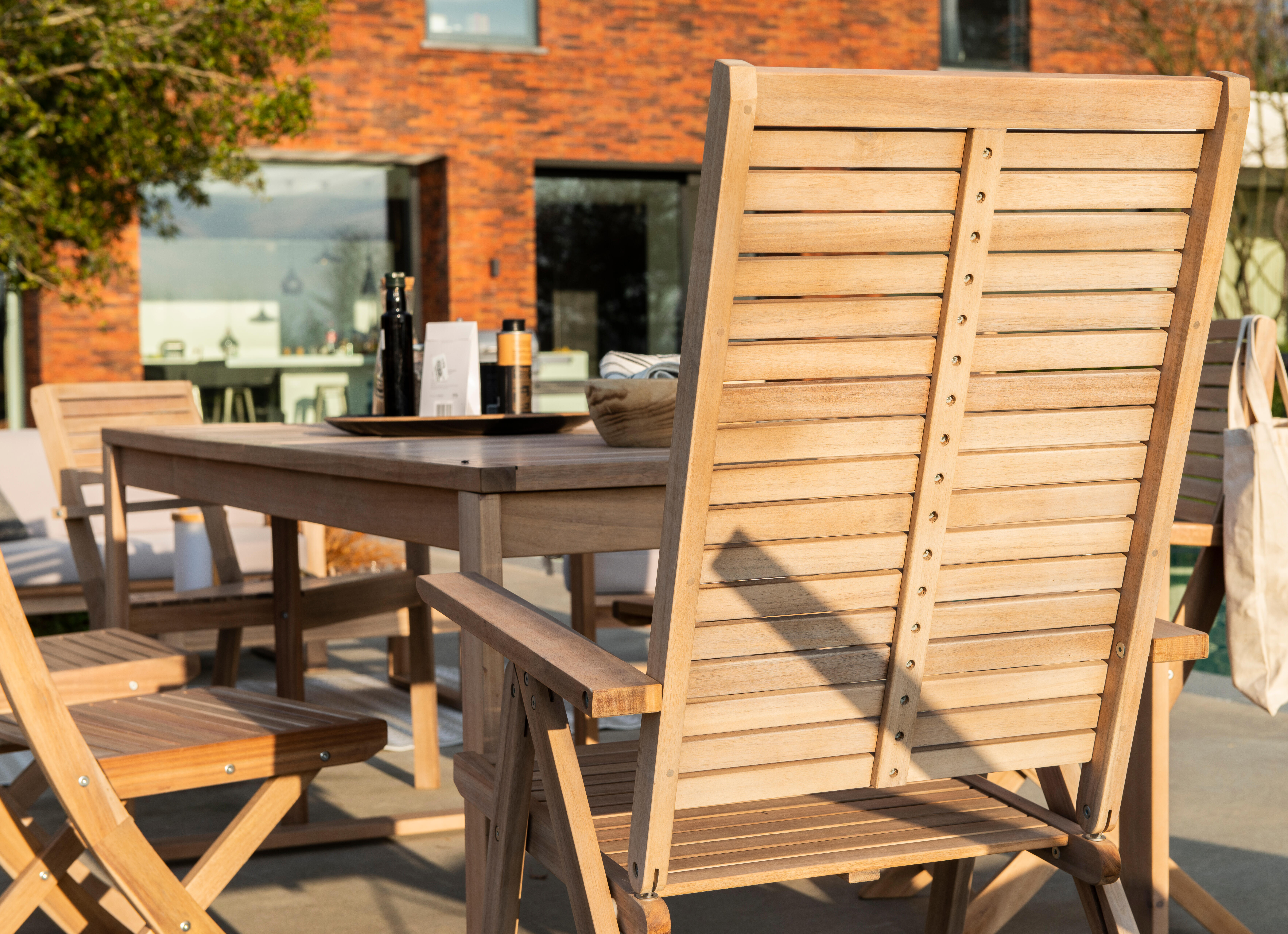 Sedia da giardino in acacia con braccioli pieghevole Solaris NATERIAL, seduta in acacia beige - 2