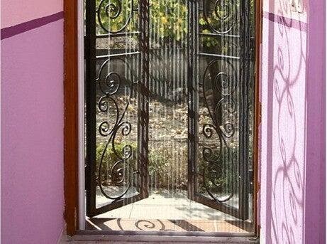 Comment choisir une moustiquaire pour ses fenêtres ou ses portes ?