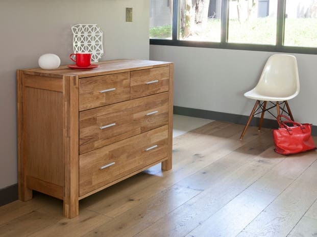 Choisir une finition pour votre meuble en bois