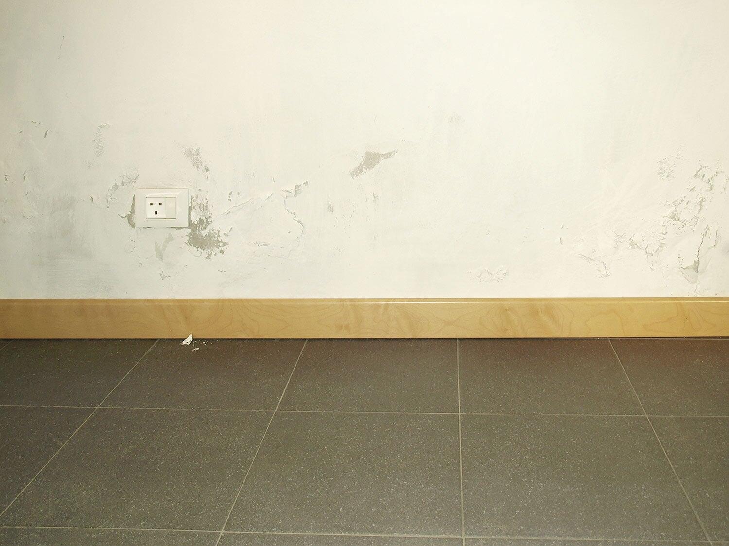 wrażenie bycia wilgotnym i błyszczącym - 2