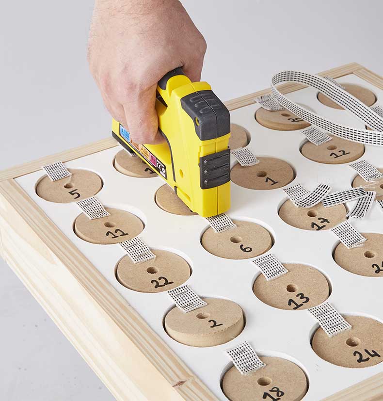 DIY : créer un calendrier de l'avent en bois