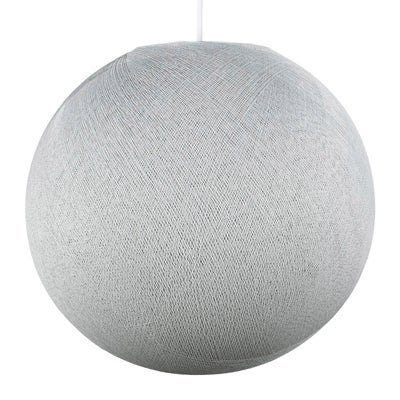 Une forme toute simple, un tissage élaboré ! 