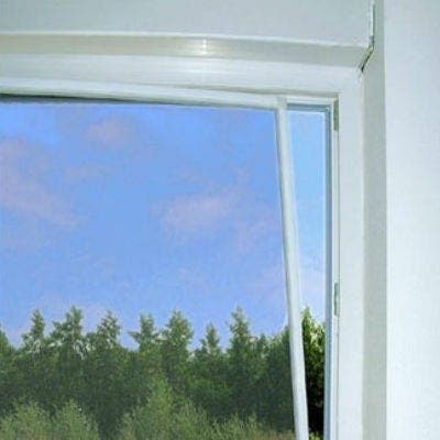 Comment choisir une moustiquaire pour ses fenêtres ou ses portes ?