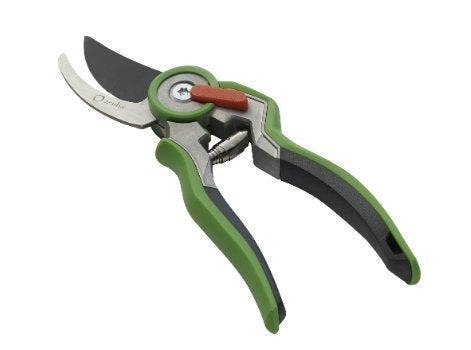 Comment choisir ses outils à main de taille et d'élagage ?