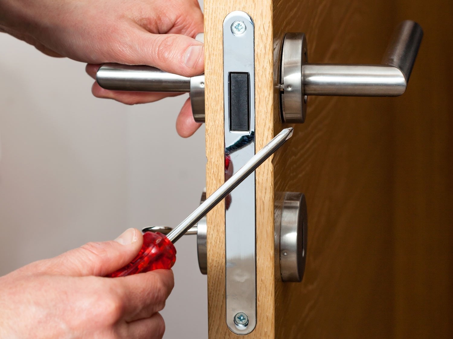 Poser Une Serrure De Porte Int rieure Leroy Merlin Poser Une Serrure De Porte Int rieure Leroy Merlin