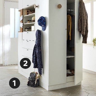 Un vestiaire dans l'entrée