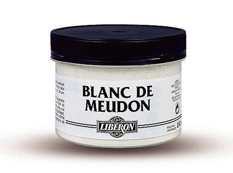 Vitrine blanchie au blanc d'Espagne ou blanc de Meudon