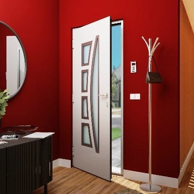 Blanche et lumineuse à l'intérieur, elle s'adaptera parfaitement à votre entrée