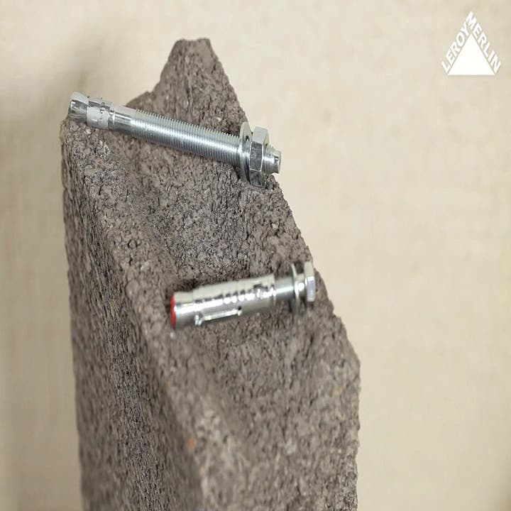 CHEVILLE PLASTIQUE - Cheville sabot de charpente - Matériaux creux :  parpaing ou brique