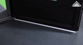 Photo du soulèvement de la porte d'entée
