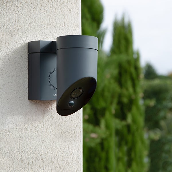 dissuasion-somfy-outdoor-camera-grise - 1