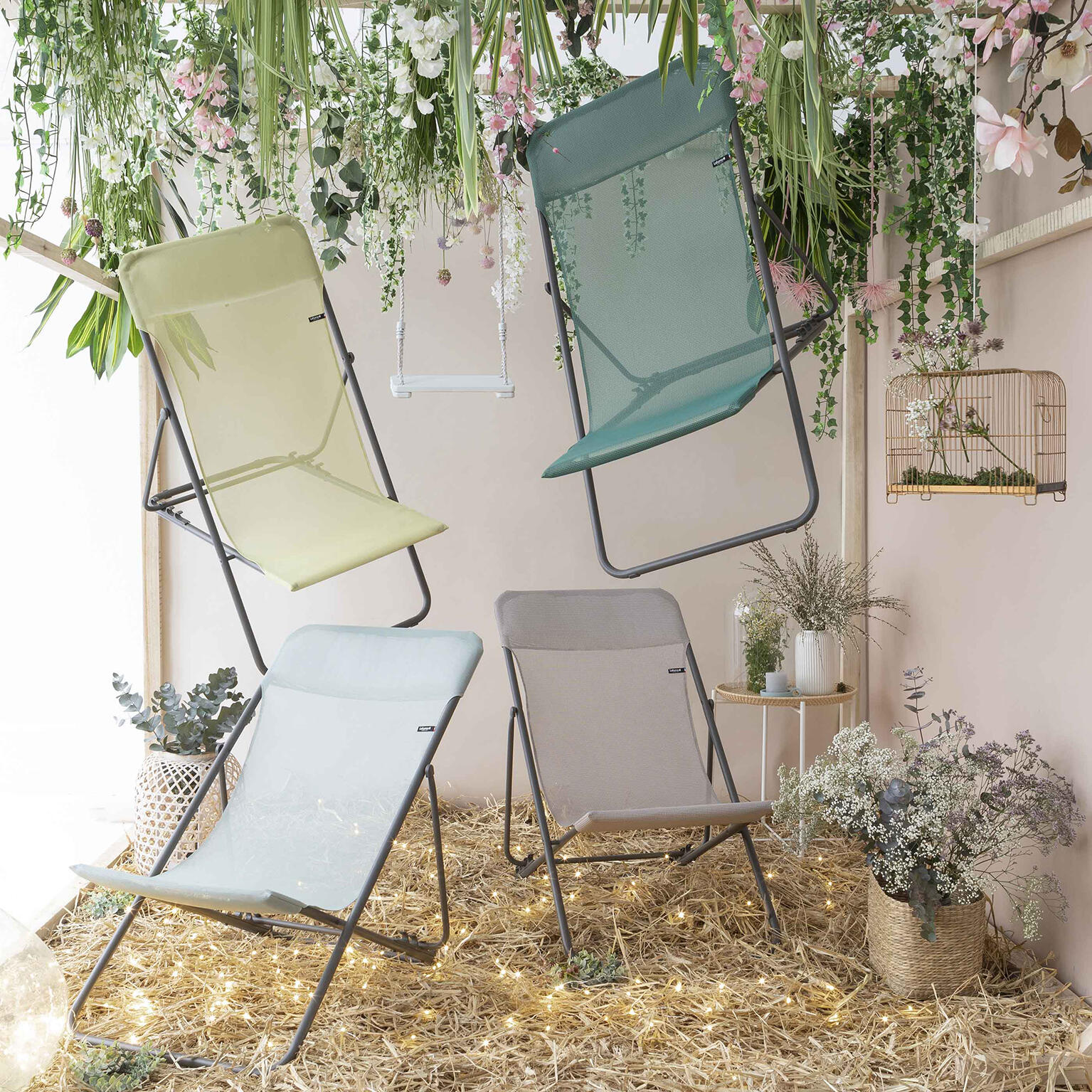 Transat de jardin LAFUMA MOBILIER Batyline en acier rose - 2