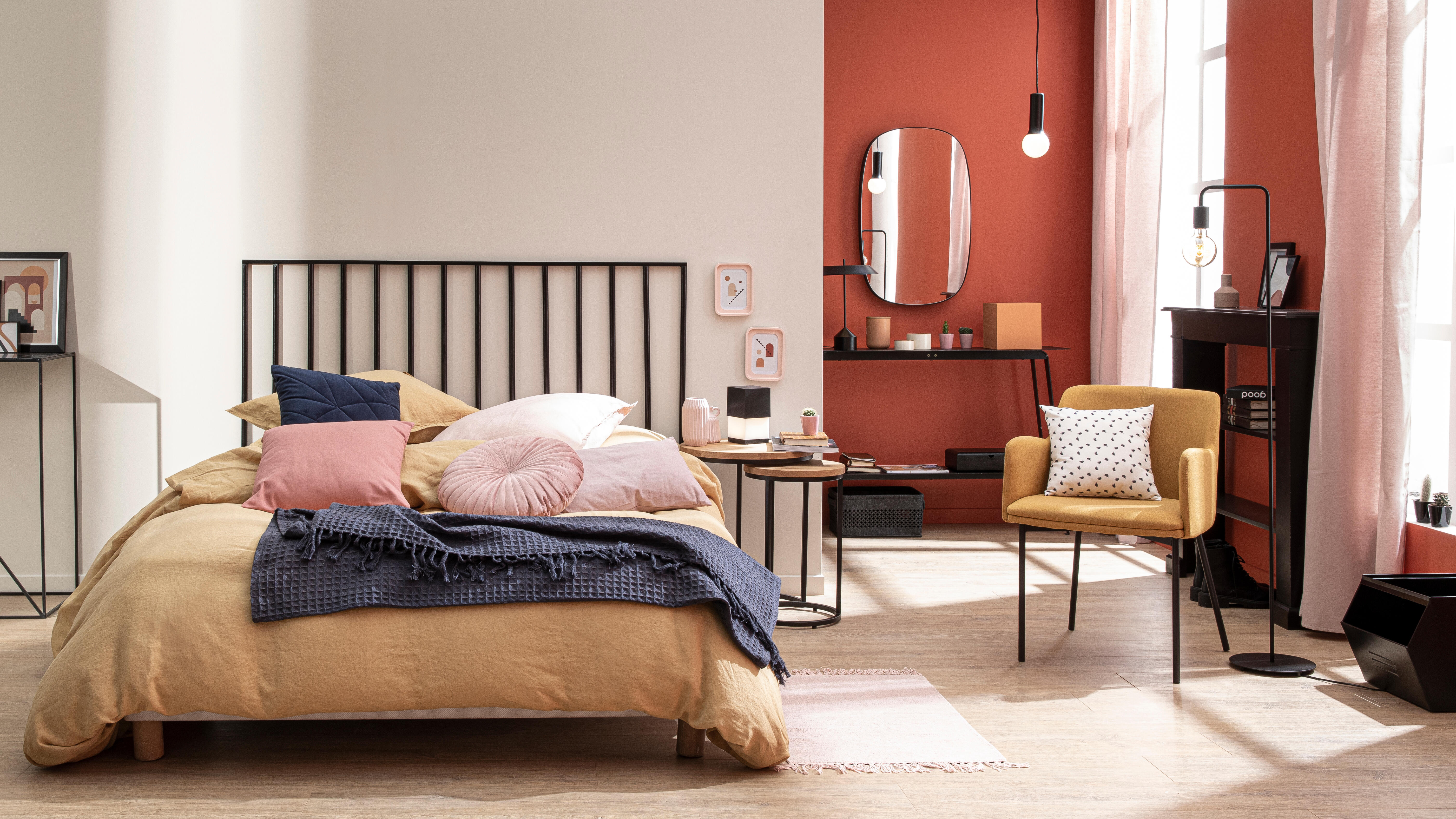 Lustro Adonis czarne 32 x 30 cm Inspire - 2