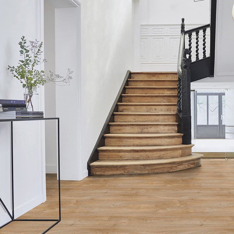 Les astuces pour la rénovation de votre escalier en bois - La Maison Des  Travaux